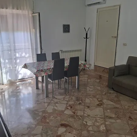 Nyaraló Casa Lety *